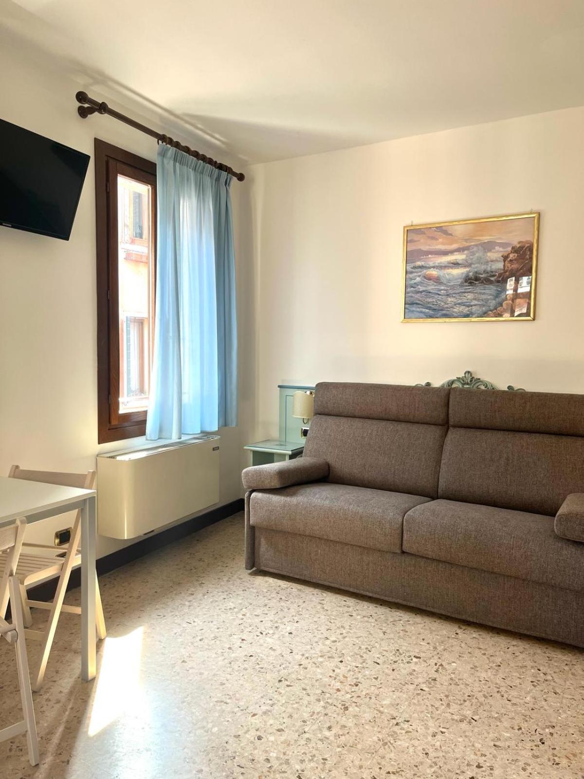 Guesthouse Ca' San Marcuola 2 Venesia Bagian luar foto