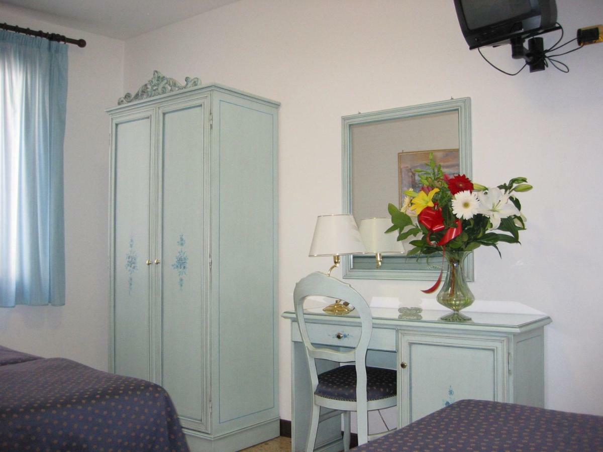 Guesthouse Ca' San Marcuola 2 Venesia Bagian luar foto