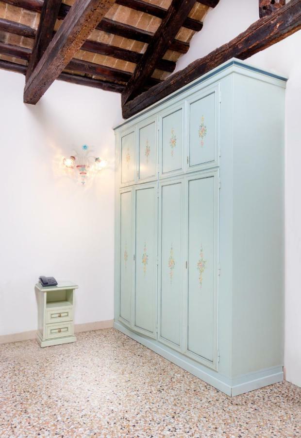 Guesthouse Ca' San Marcuola 2 Venesia Bagian luar foto