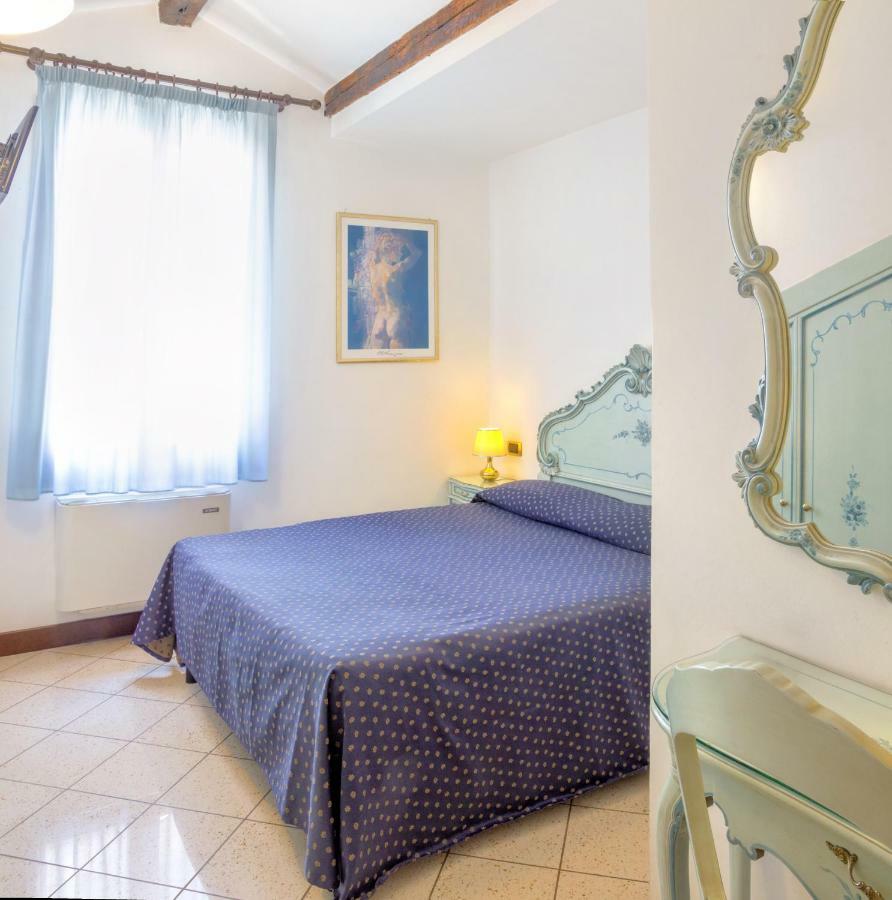 Guesthouse Ca' San Marcuola 2 Venesia Bagian luar foto